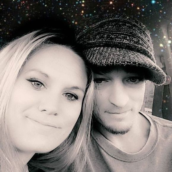 Meet your Posher, Jessica - Picture 1 of 1